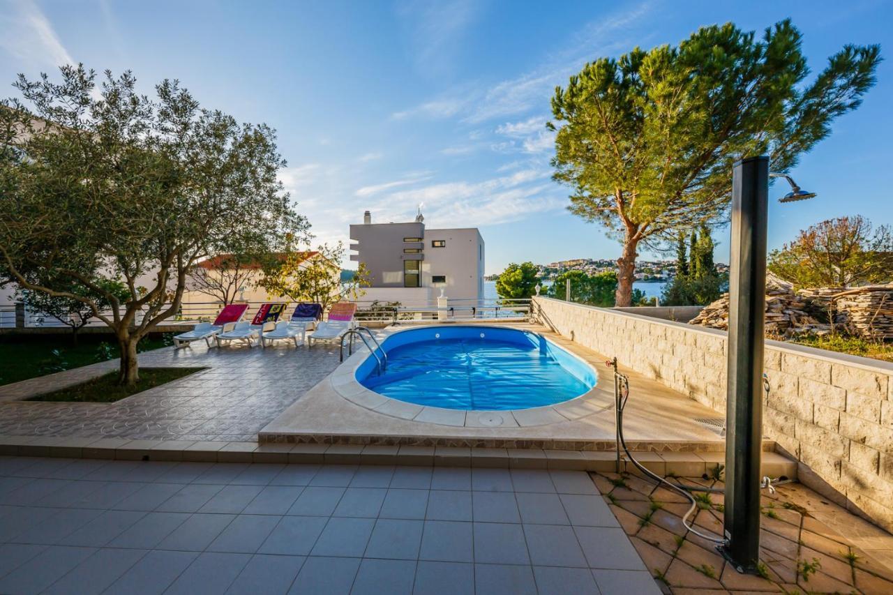 Apartamenty Z Basenem Ilja רוגוזניצה מראה חיצוני תמונה