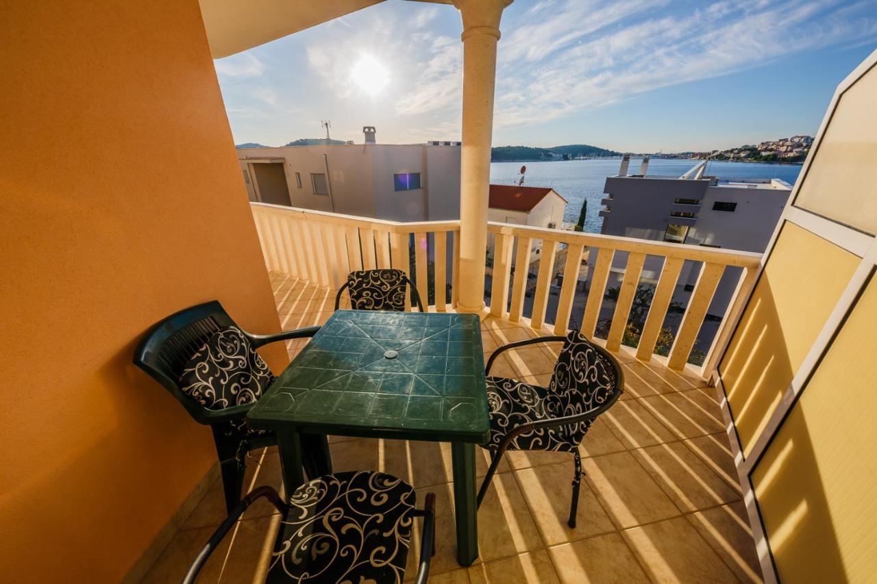 Apartamenty Z Basenem Ilja רוגוזניצה מראה חיצוני תמונה