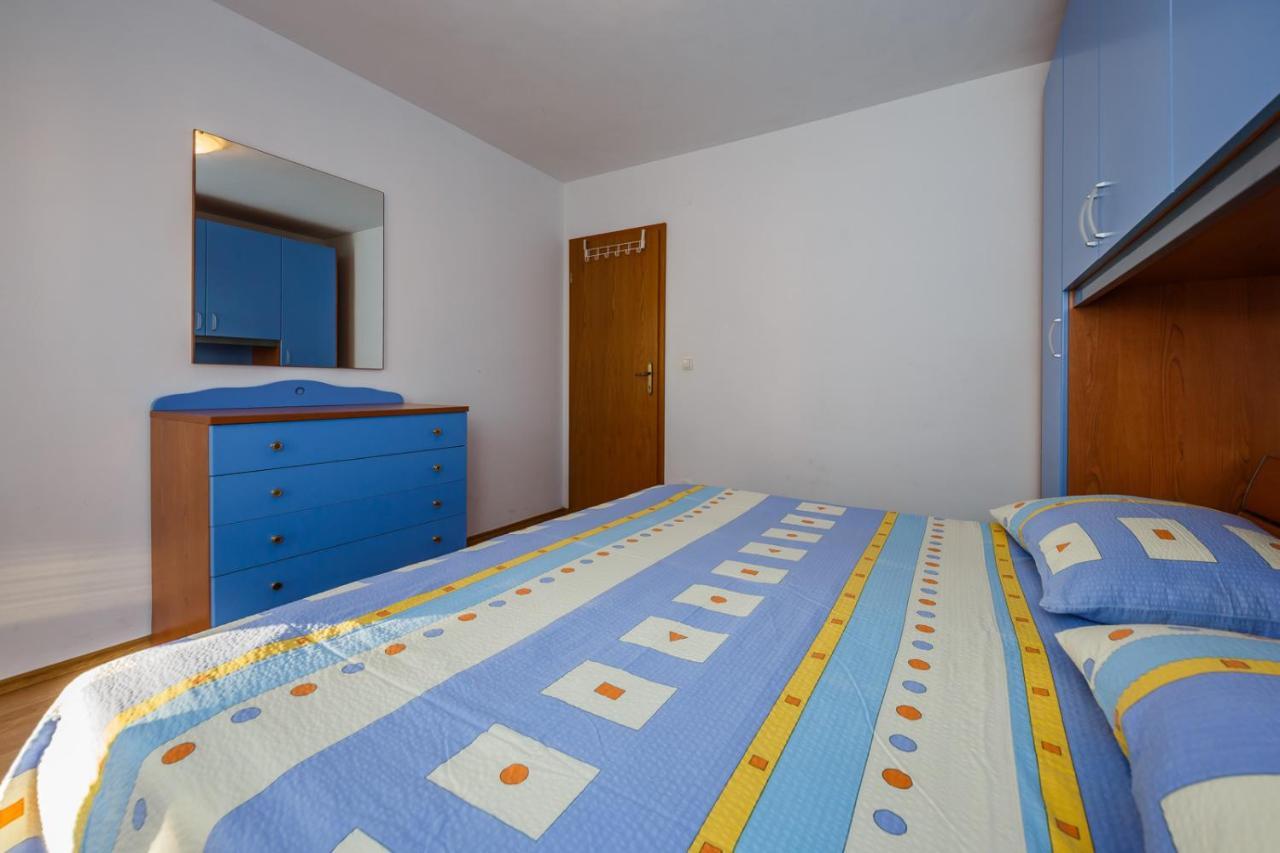 Apartamenty Z Basenem Ilja רוגוזניצה מראה חיצוני תמונה